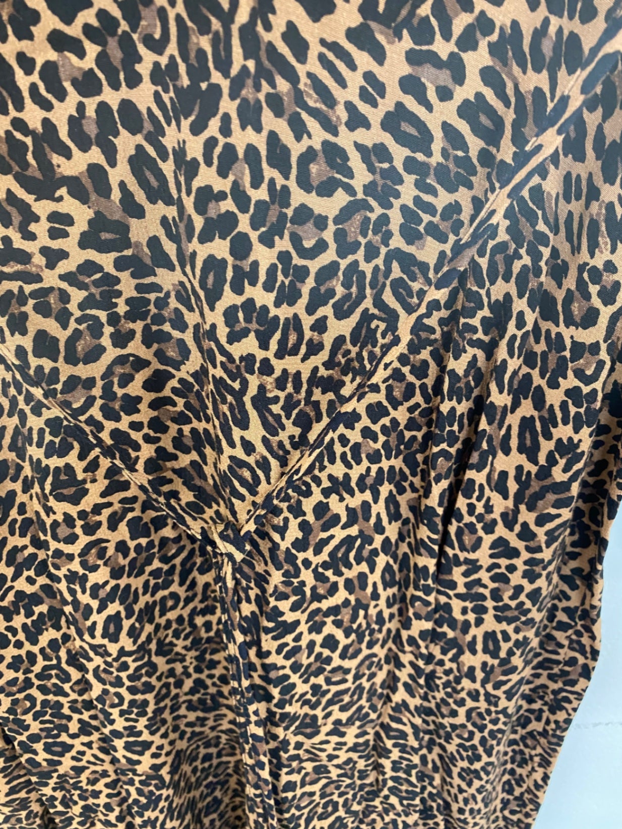 Fabulous M&S Tea Dress leopard print UK8 lightweight Midaxi HT149