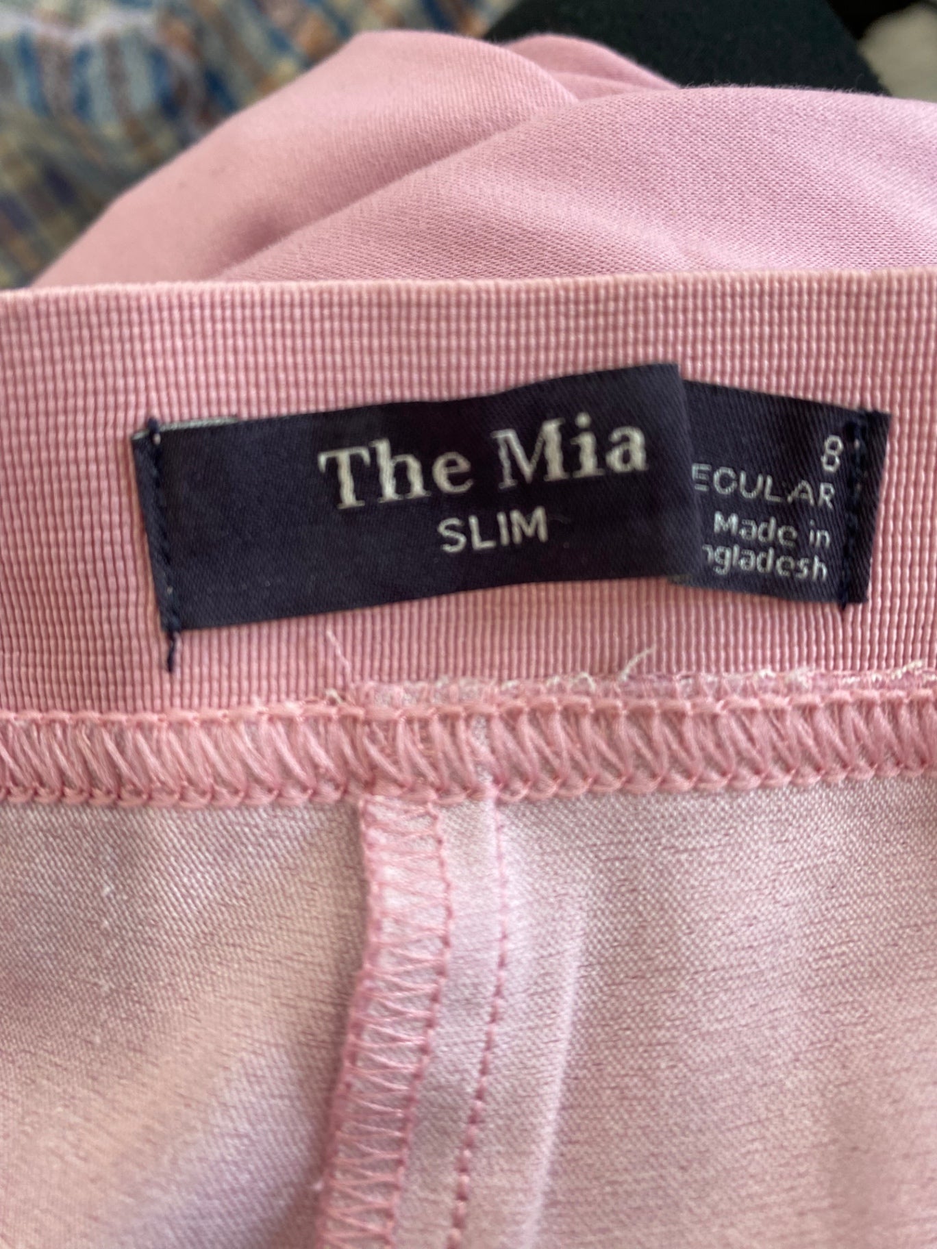 Amazing Marks & Spencers Cropped trousers UK8 Pink rose Classic The Mia HT149