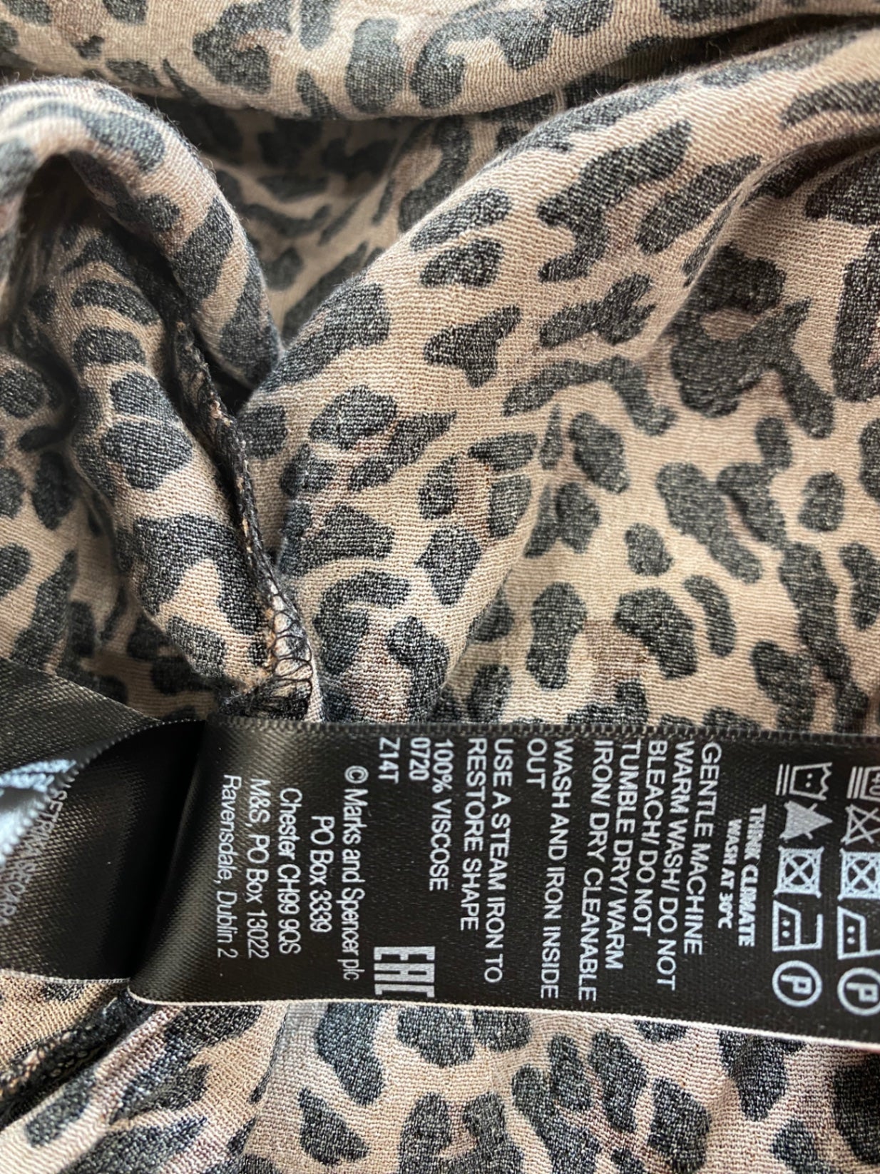Fabulous M&S Tea Dress leopard print UK8 lightweight Midaxi HT149