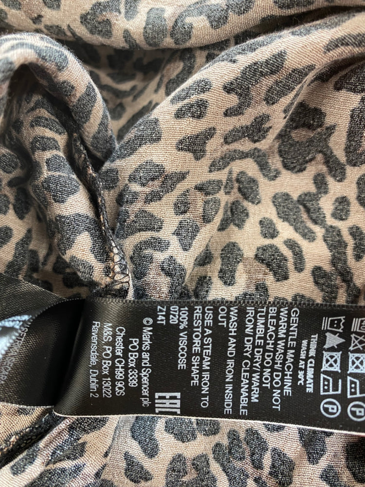 Fabulous M&S Tea Dress leopard print UK8 lightweight Midaxi HT149