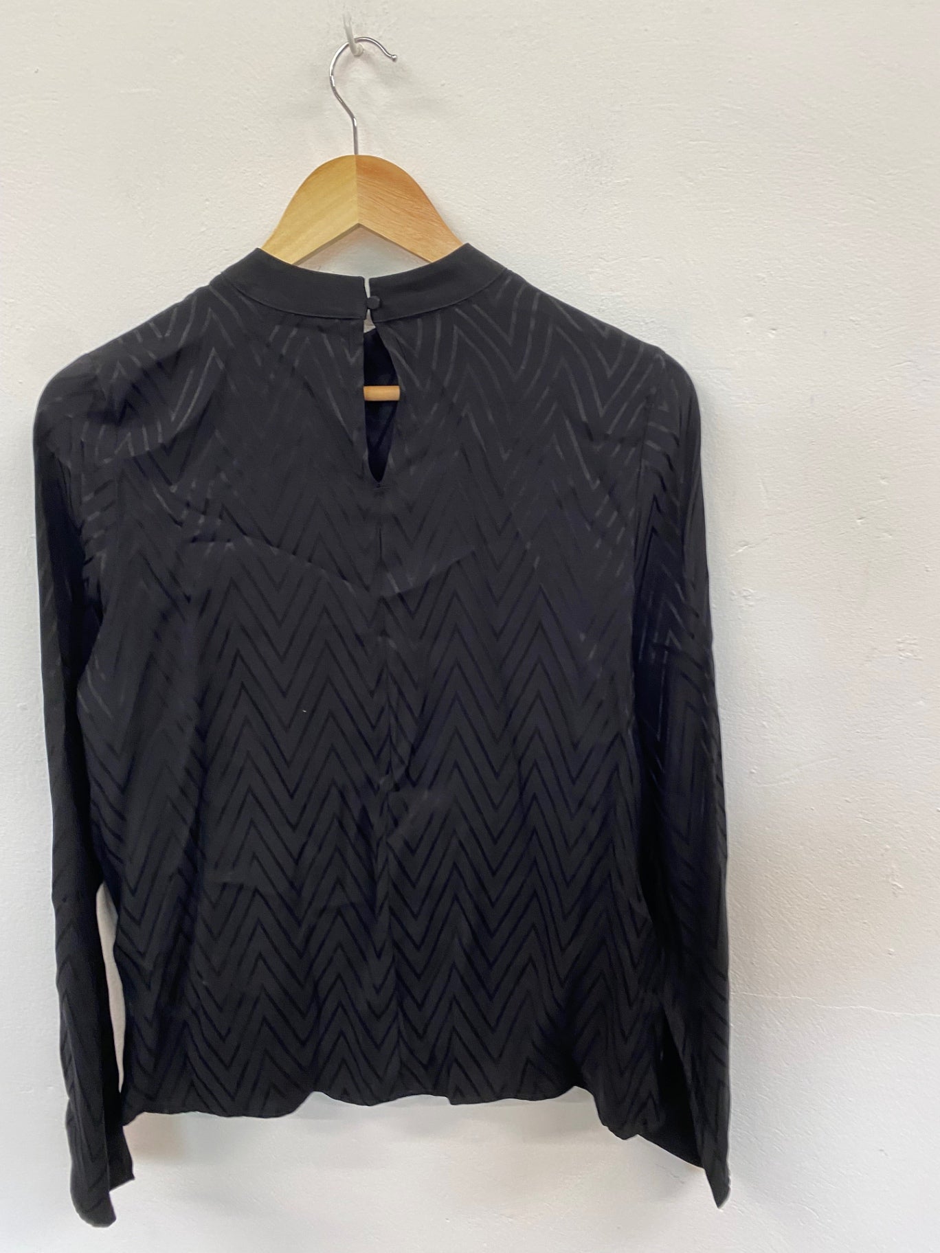 Amazing M&S Blouse UK10 Black high neck formal classic HT149