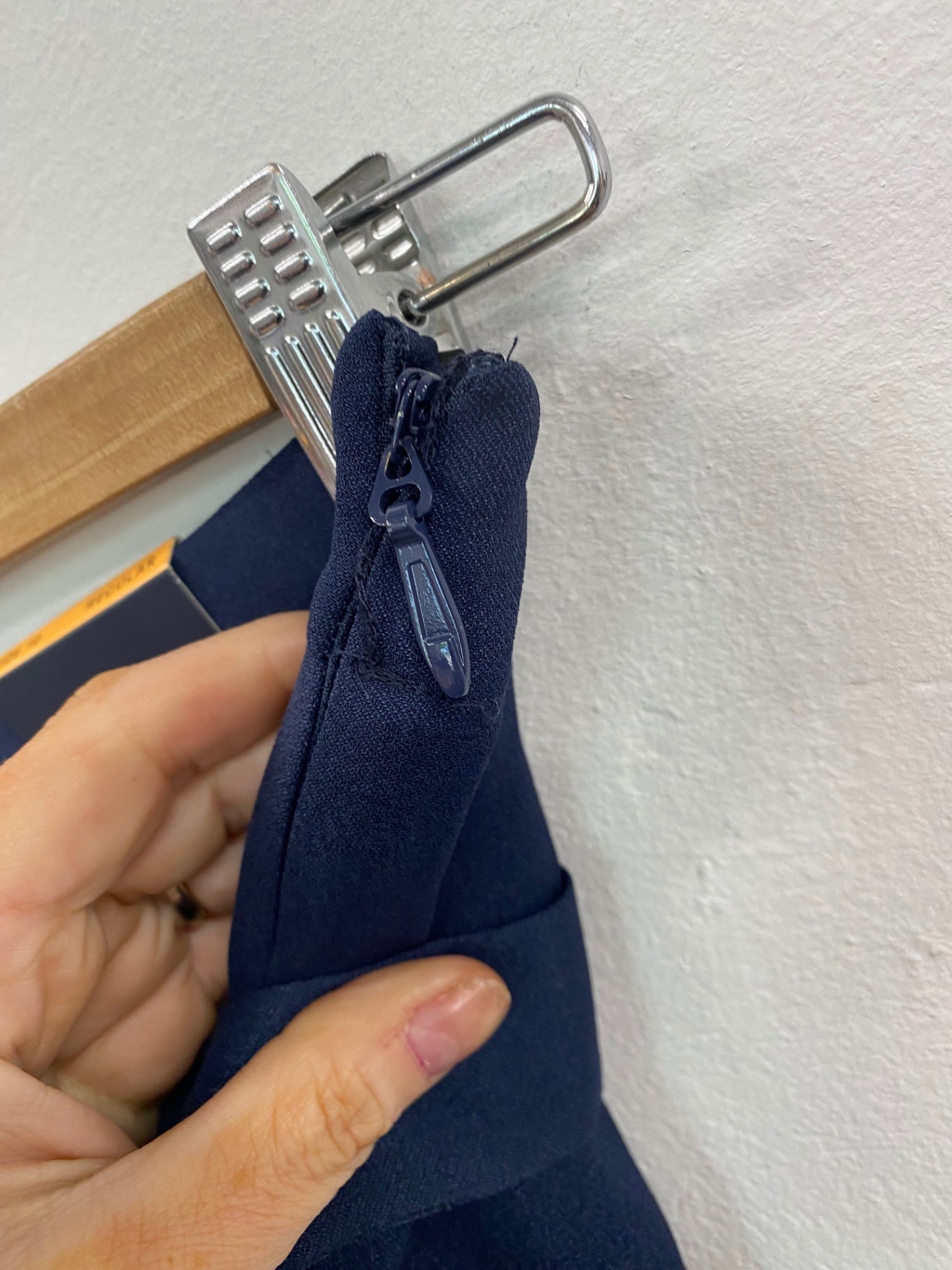 Fabulous M&S Tailored High Rise Tapered trousers UK10 Navy Belted HT149