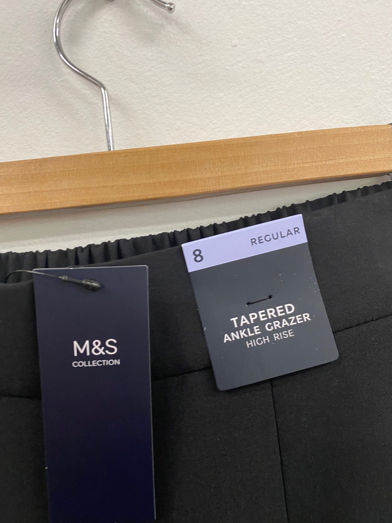 Amazing M&S Trousers tapered ankle grazers cuffed Uk8 Black new HT149