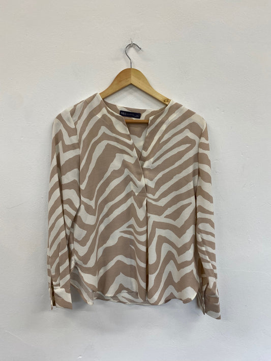 Amazing M&S Collection zebra Blouse Uk8 Beige & White linen vibes HT149