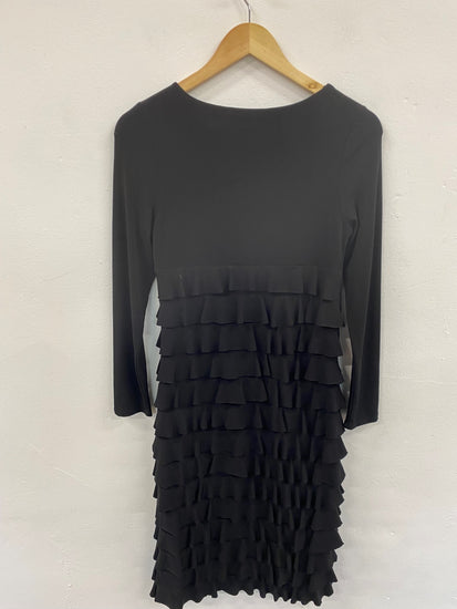 Fabulous Alexon 1920’s silhouette tiered Dress UK8 Black chic HT149