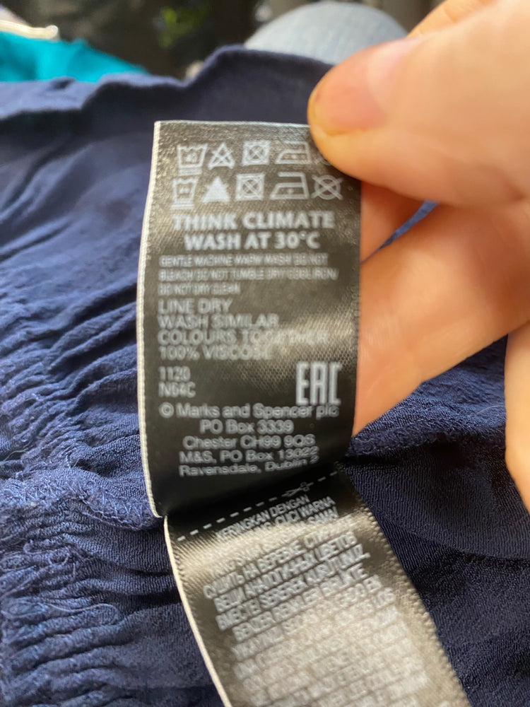 Gorgeous M&S Collection broderie detail  Blouse UK8 Navy Blue HT149