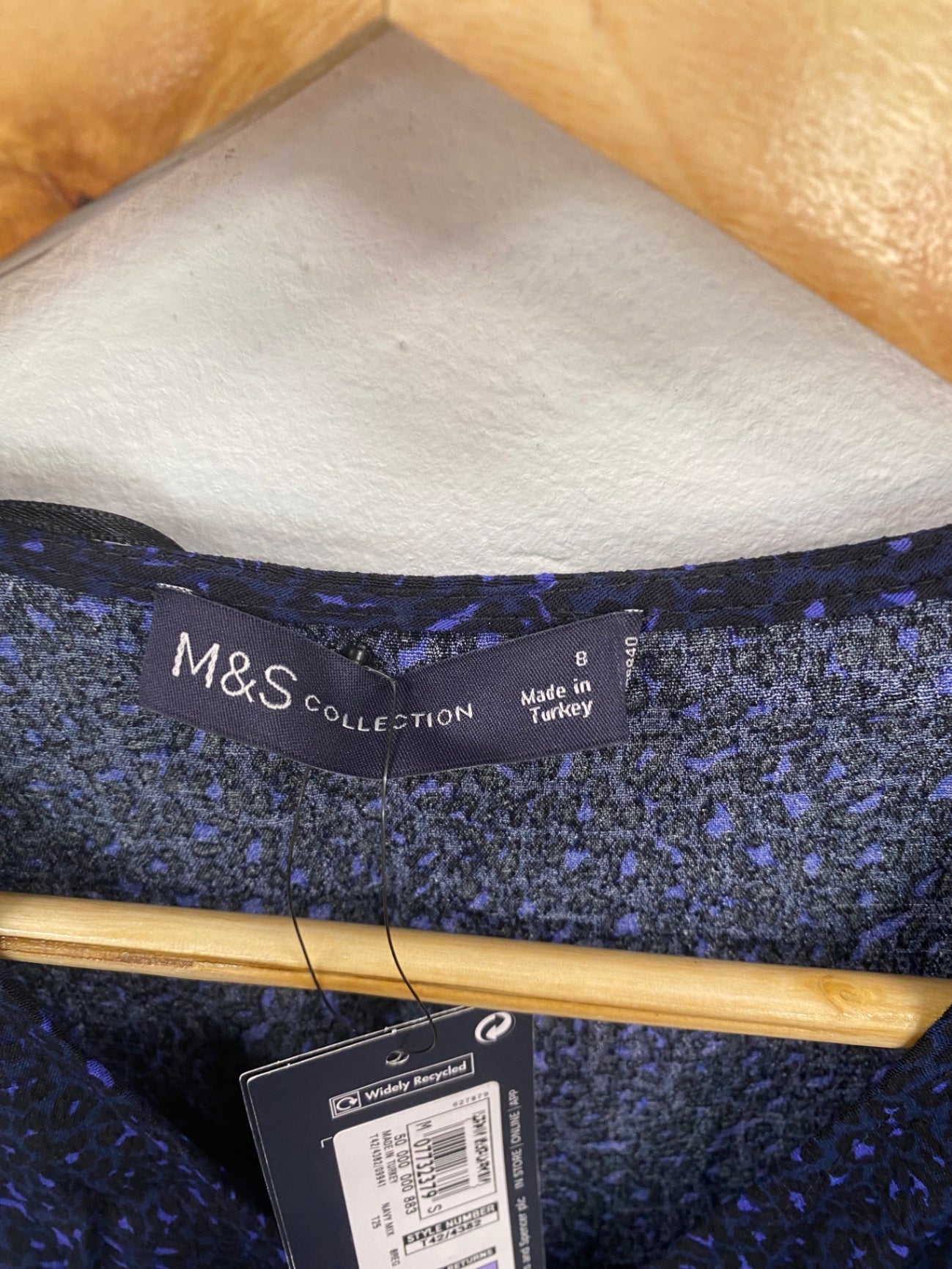 Gorgeous M&S Animal print tea Dress UK8 Navy blue Edgy HT149