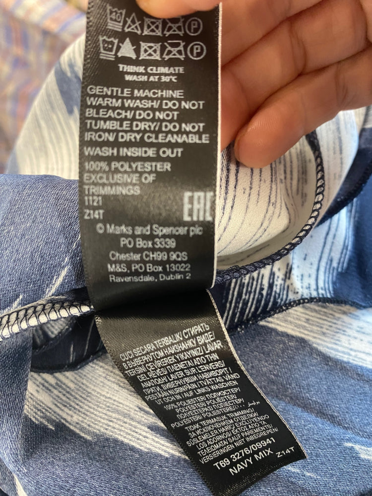 Gorgeous Marks & Spencers pleated midi Skirt UK8 Navy blue & white HT149