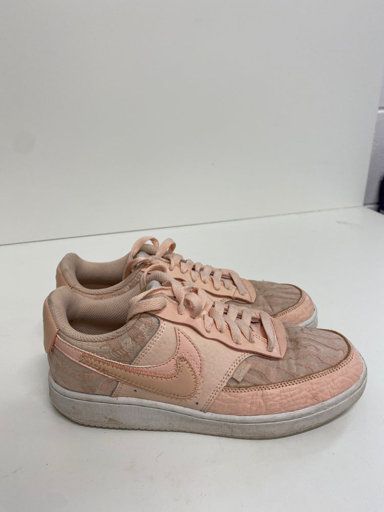 Fabulous Nike Court Vision Premium Low Leather Sneakers UK5 Apricot JM182
