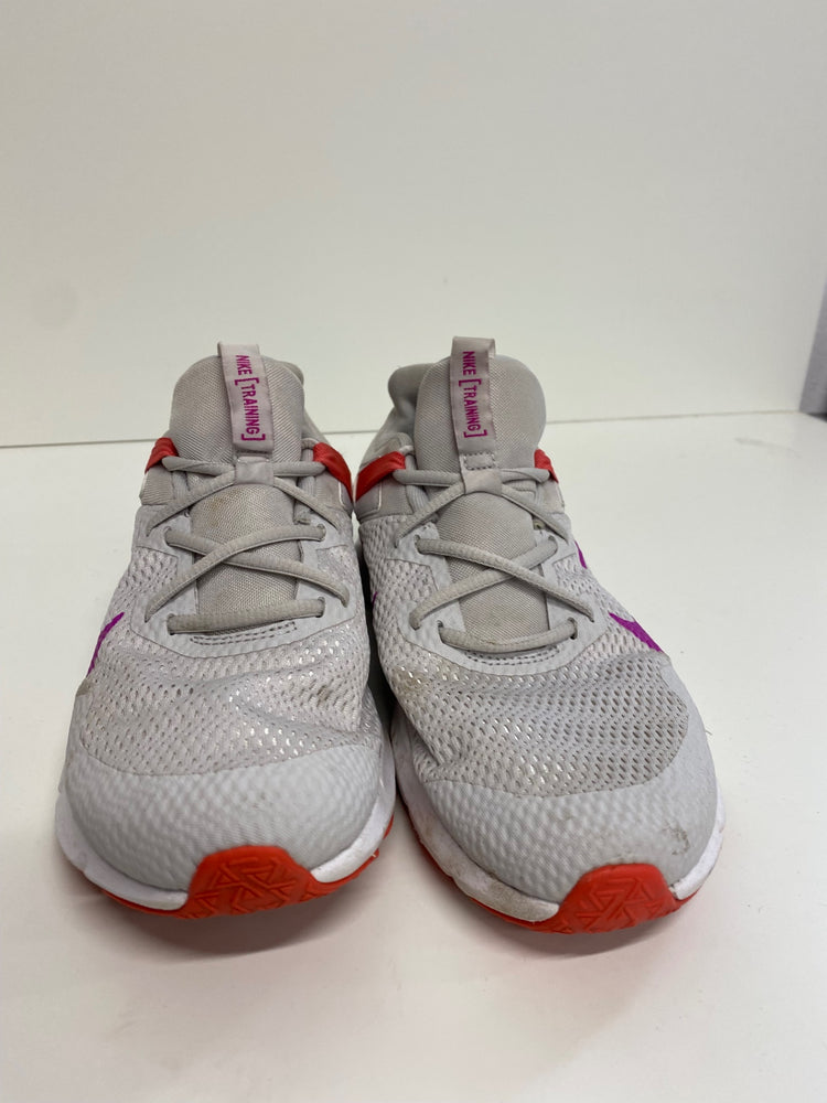 Fabulous Nike Legend essential training Sneakers Uk5.5 Vast Grey JM182