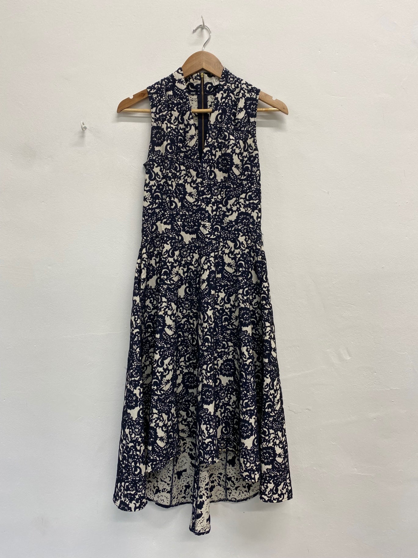 Fabulous Closet London hi Lo occasion Dress UK6 Navy & Ivory Events stunning JM182