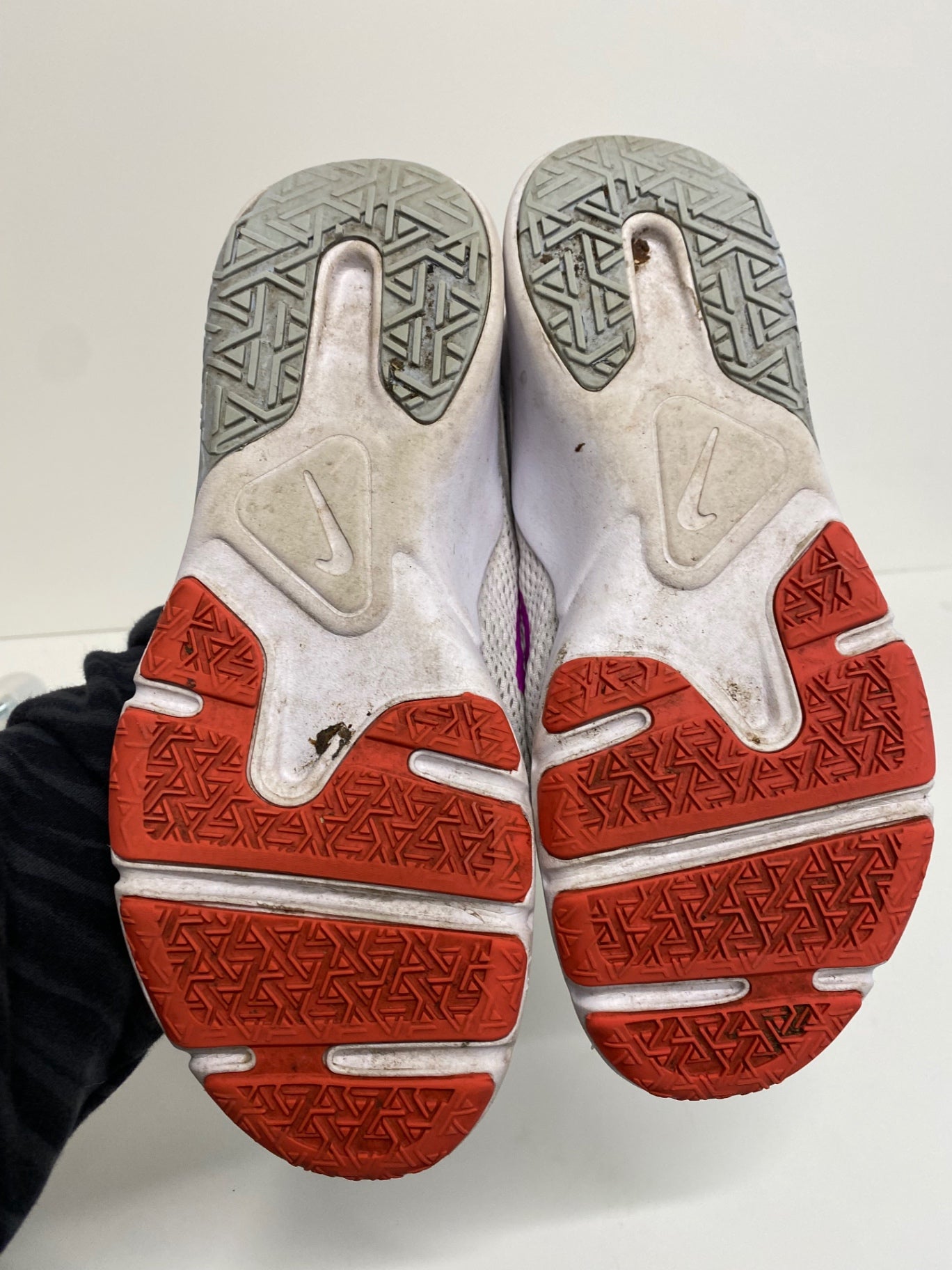 Fabulous Nike Legend essential training Sneakers Uk5.5 Vast Grey JM182