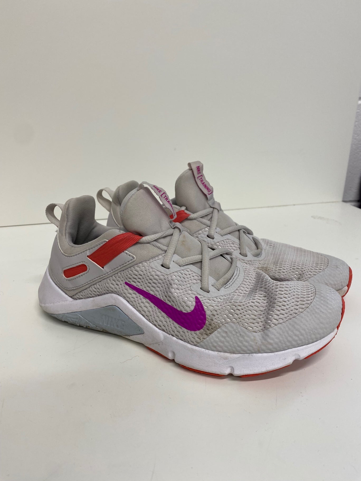 Fabulous Nike Legend essential training Sneakers Uk5.5 Vast Grey JM182