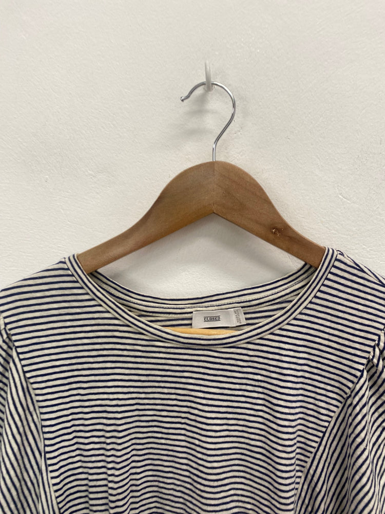 Fabulous Closed Top UK L White navy lightweight summer CM007