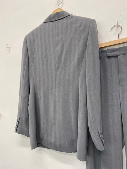 Fabulous Patsy Seddon Phase Eight vintage Y2K Suit UK10 Jacket uk12 trousers Grey BT001