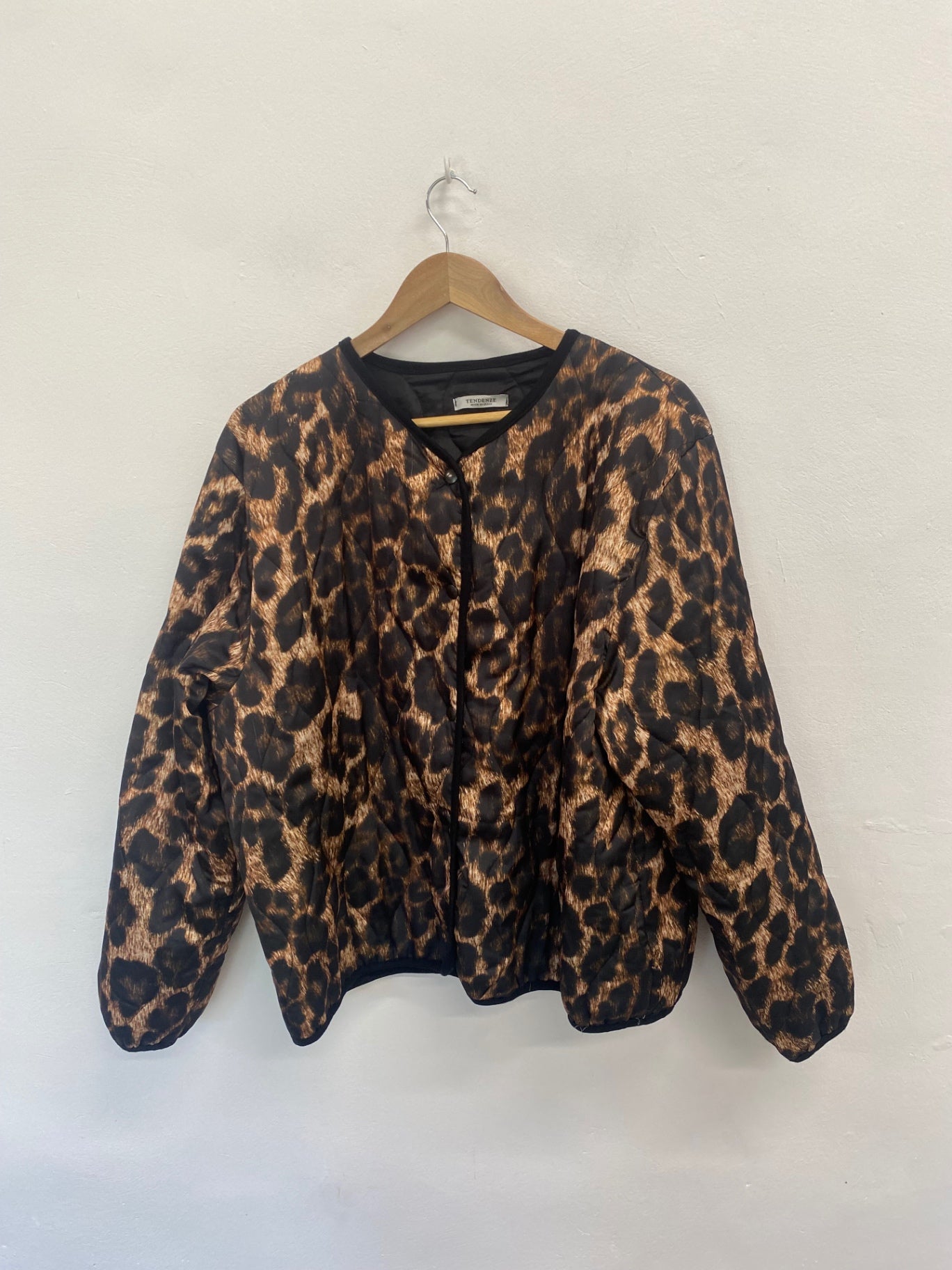 Fabulous TENDENZE Quilted jacket UK M/L Leopard Print CM007