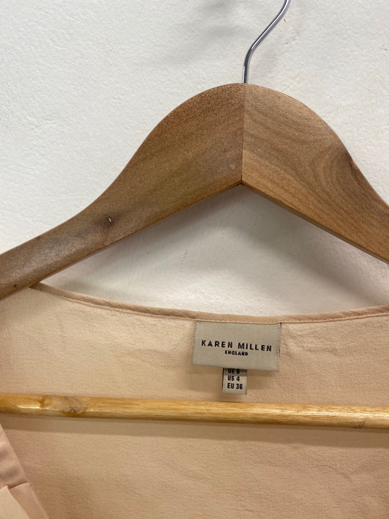 Fabulous Karen Millen Top UK8 Beige frill textured JB006