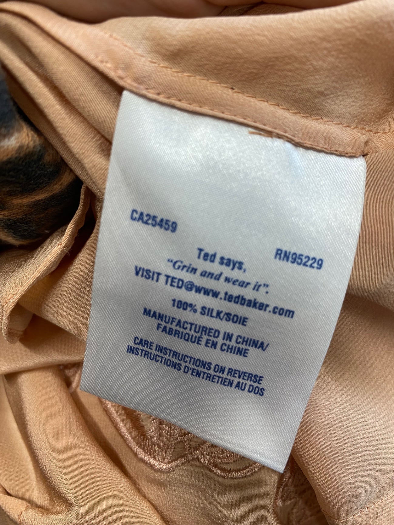 Fabulous Ted Baker Blouse UK10-12 Apricot silk embroidered SC007