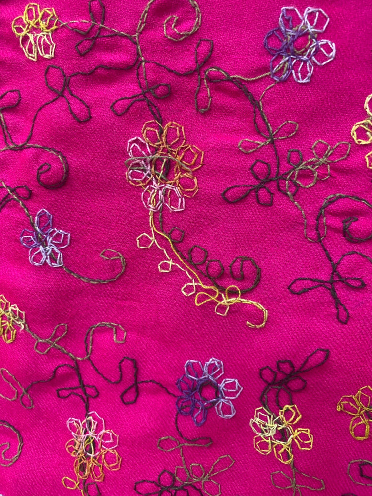Fabulous Boho Chic Unbranded Pink Floral Embroidered Scarf One Size DC433