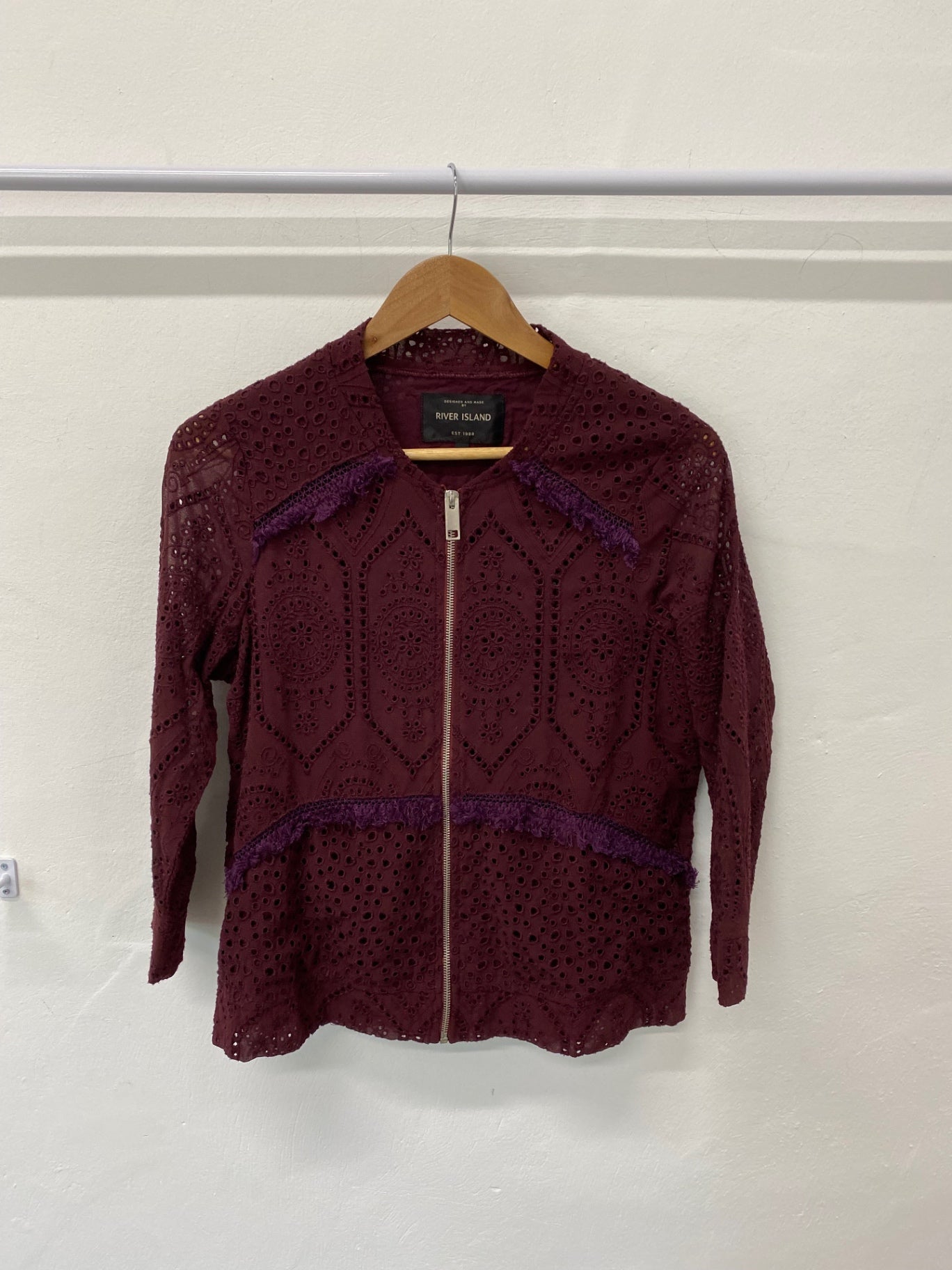 Fabulous River Island Broderie Jacket UK10 Burgundy Boho chic SC007