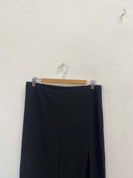 Fabulous DKNY Midi Skirt Uk14 Black split hem y2k DC433