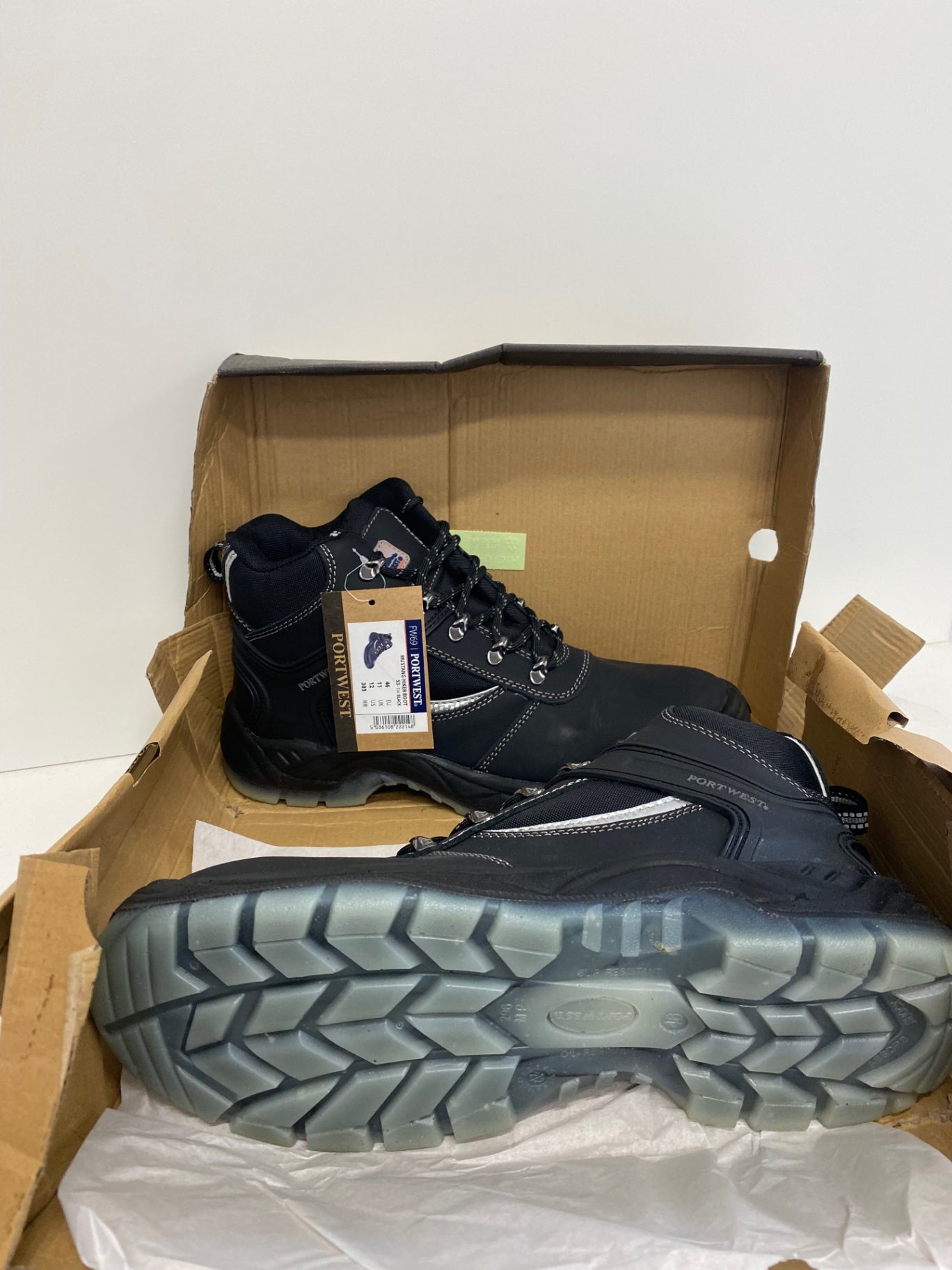 Fabulous Portwest Mustang Hiker Boots FW69 Boots UK11 Black SB001