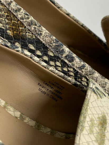 Fabulous DKNY Python Grey Green Loafers UK5 embossed leather NR001