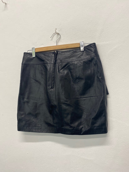 Fabulous BikBok leather Y2K Vintage mini Skirt UkL Black Pockets CD434