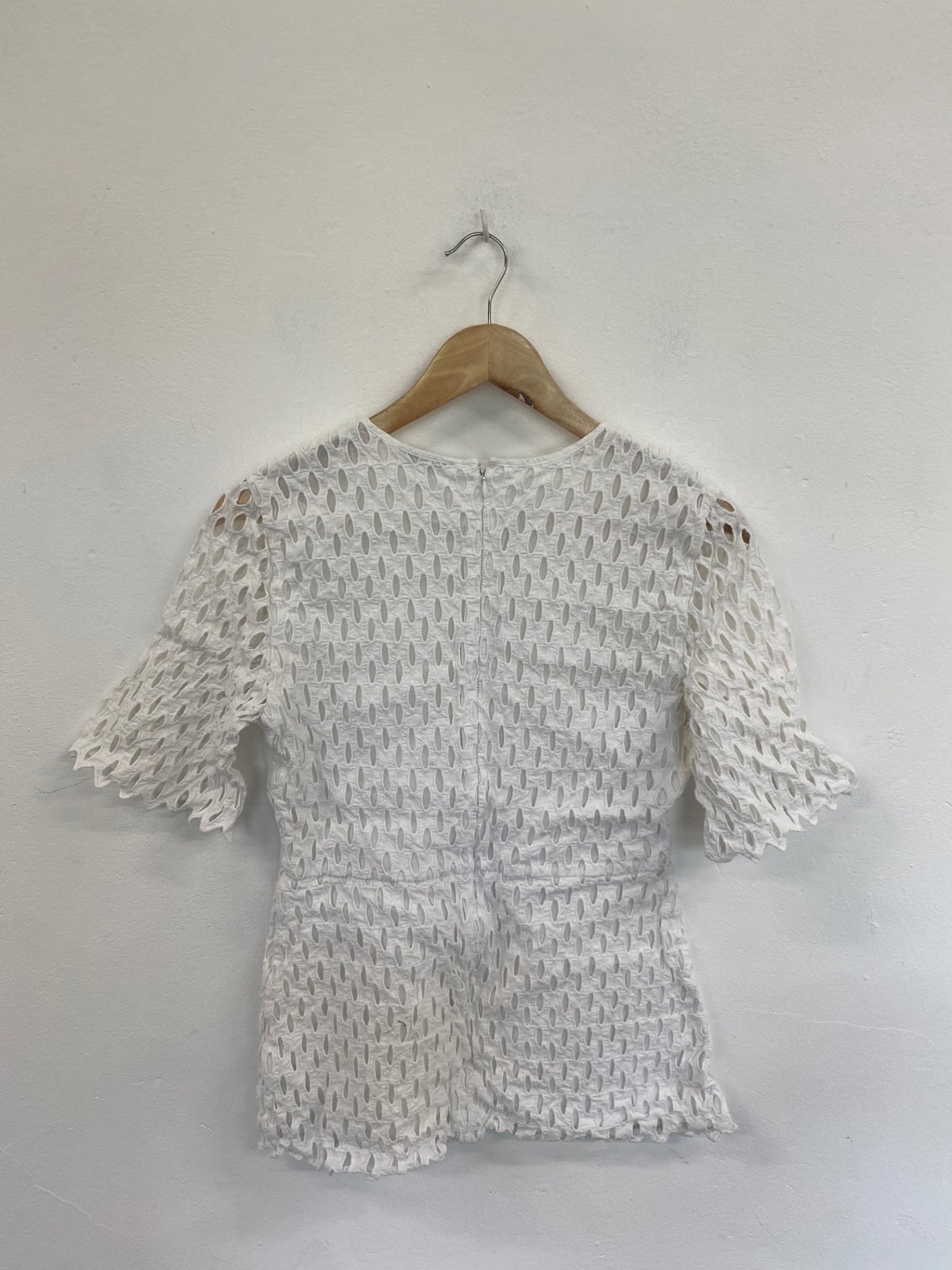 Fabulous Whistles Off-white Broderie Blouse UK12 CD434