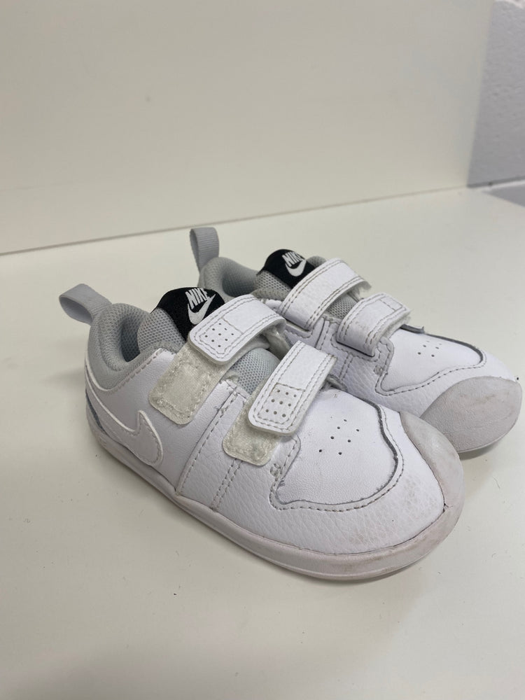 Fabulous Nike Pico 5 toddler Sneakers EUR 23.5 White Classics ML435