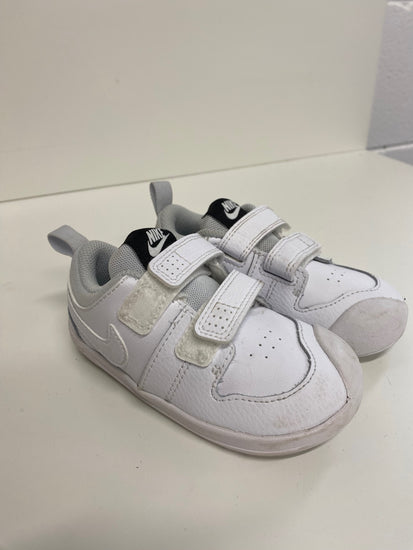 Fabulous Nike Pico 5 toddler Sneakers EUR 23.5 White Classics ML435