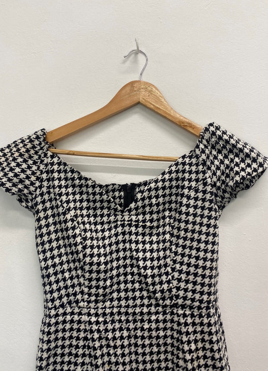 Fabulous British retro Dress UK10 Black and white houndstooth NM001