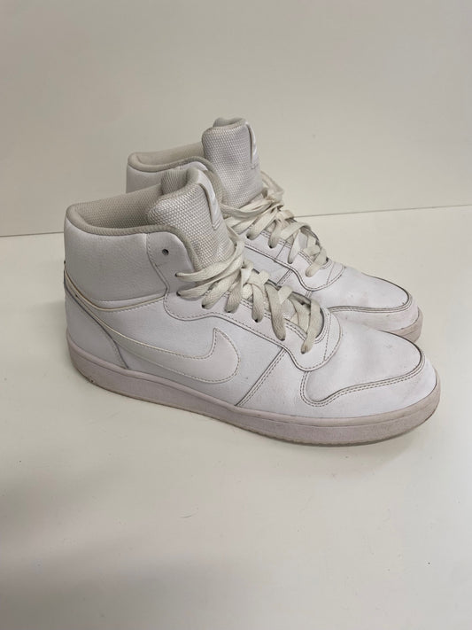 Fabulous Nike Ebernon mid Sneakers UK10 White