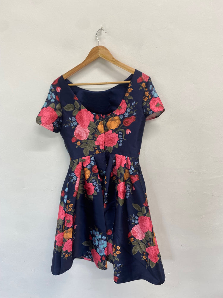 Fabulous Chi chi london Dress UK 12 Navy floral special occassion NM001