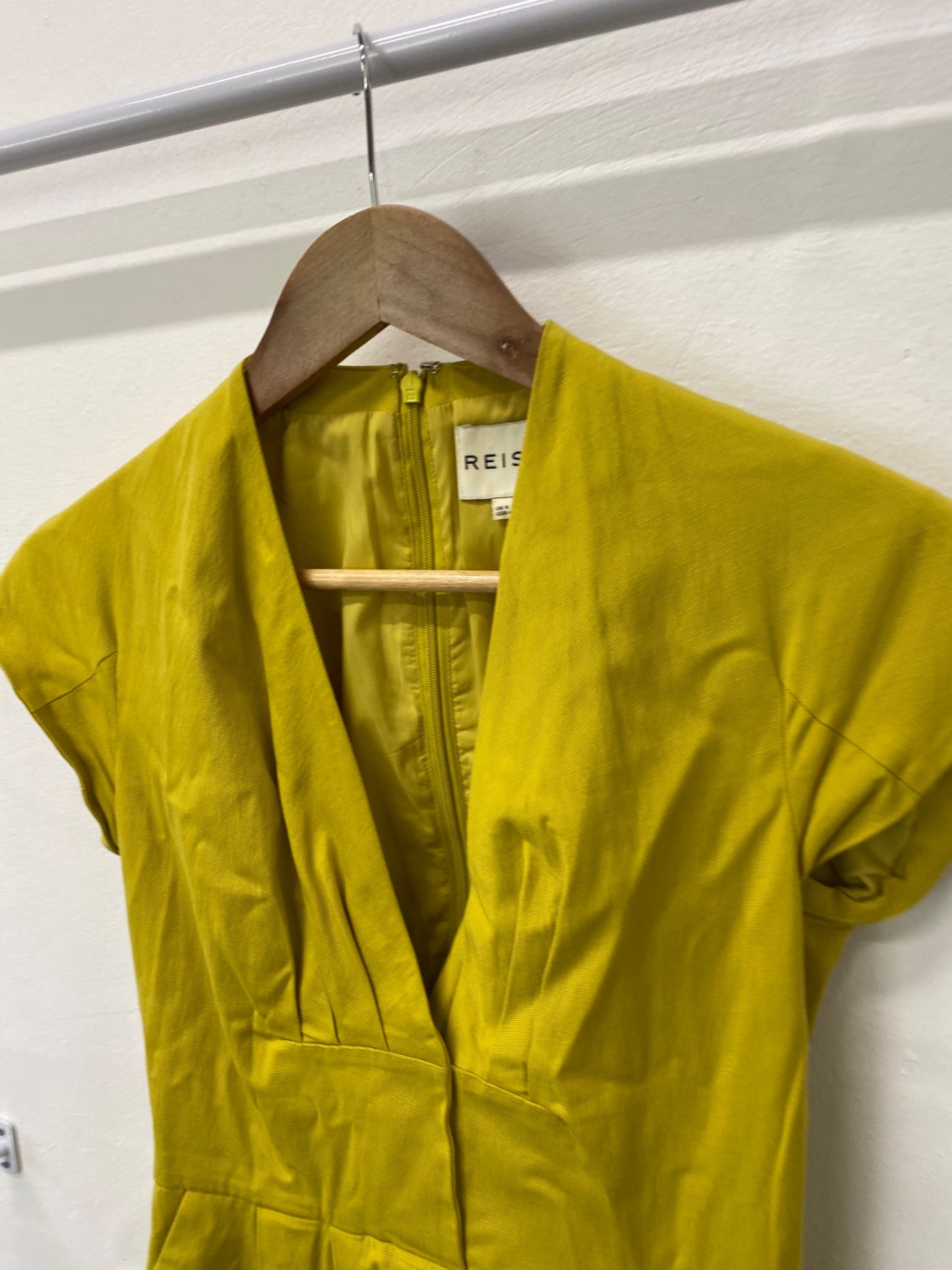 Fabulous REISS occasion event Dress Uk8 Yellow  SN005