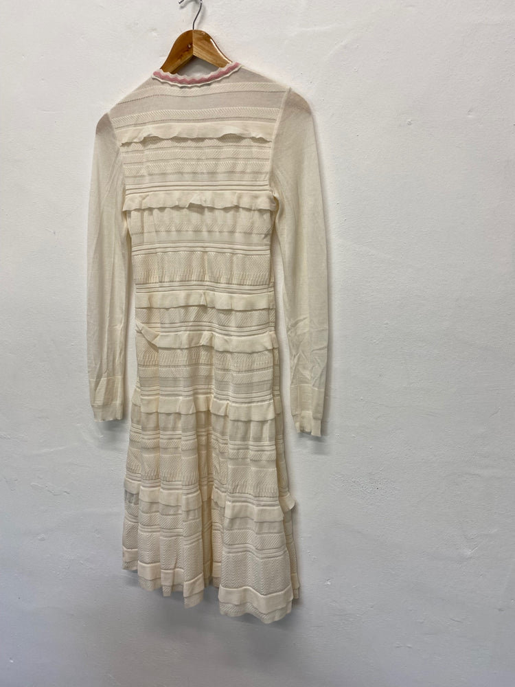 Fabulous Salvatore Ferragamo tiered knitted Dress UKS Cream Stunning KB001