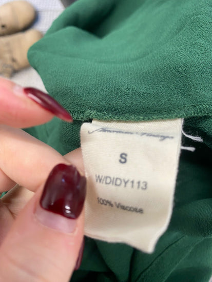 Fabulous American vintage Blouse UK S Green lightweight KB001