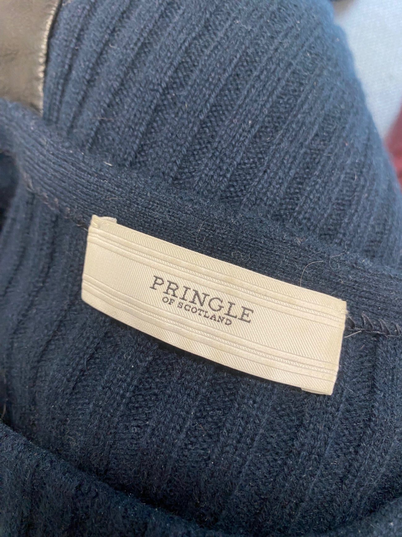 Fabulous Pringle of scotland Sweater UK S Navy blue Leather and cashmere KB001