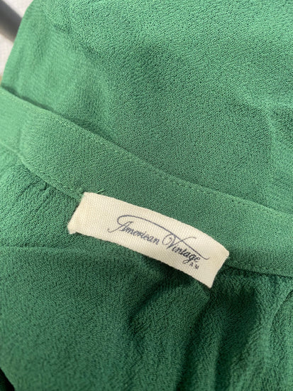 Fabulous American vintage Blouse UK S Green lightweight KB001