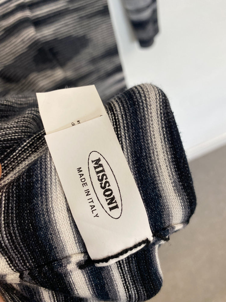 Fabulous SPORT MISSONI Dress UK8-10 Black and white KB001