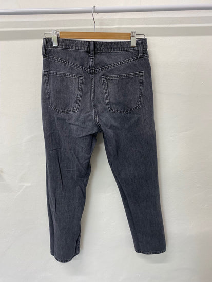 Fabulous Uniqlo straight high rise  Jeans W28” L27” grey wash KB001
