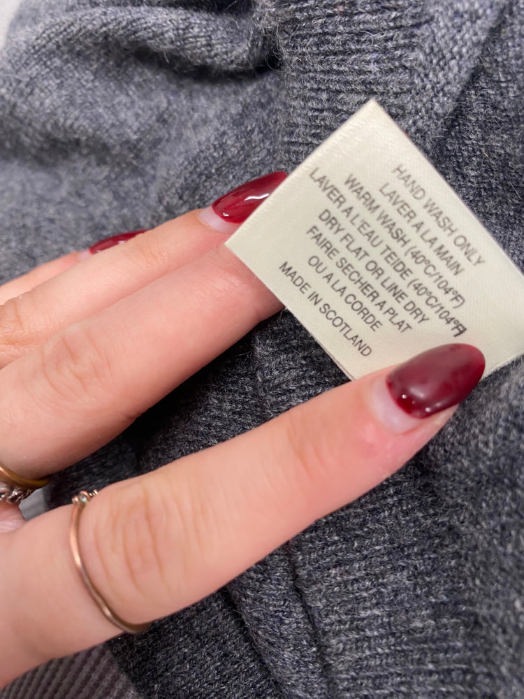 Fabulous Hawick Cashmere Sweater UK S Grey KB001