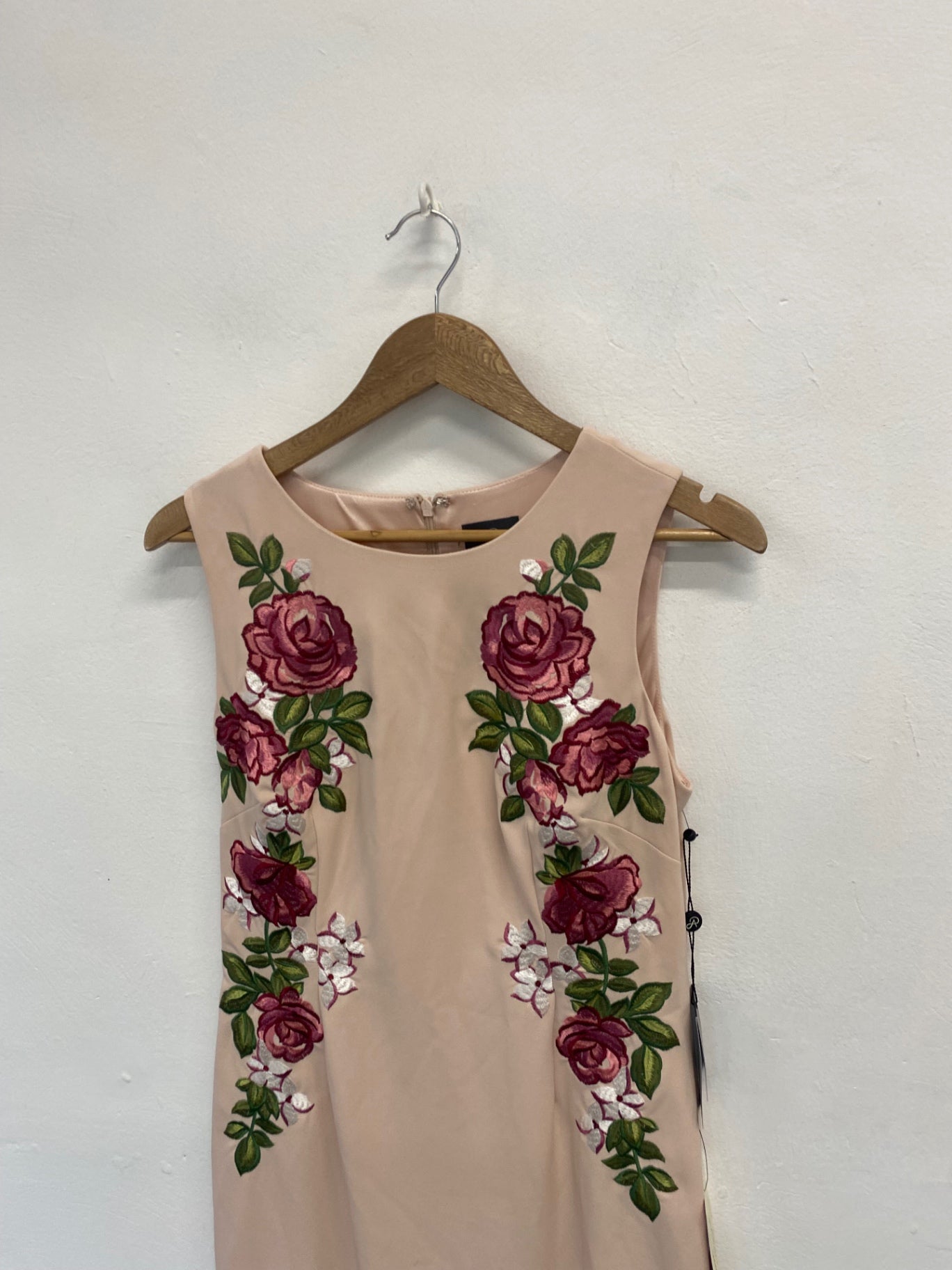 Fabulous Adriana papell Dress UK 12 Beige/ Nude floral KM004