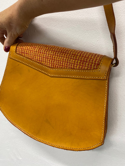 Fabulous Harris Tweed Islander Saddle Bag One size Mustard BS001