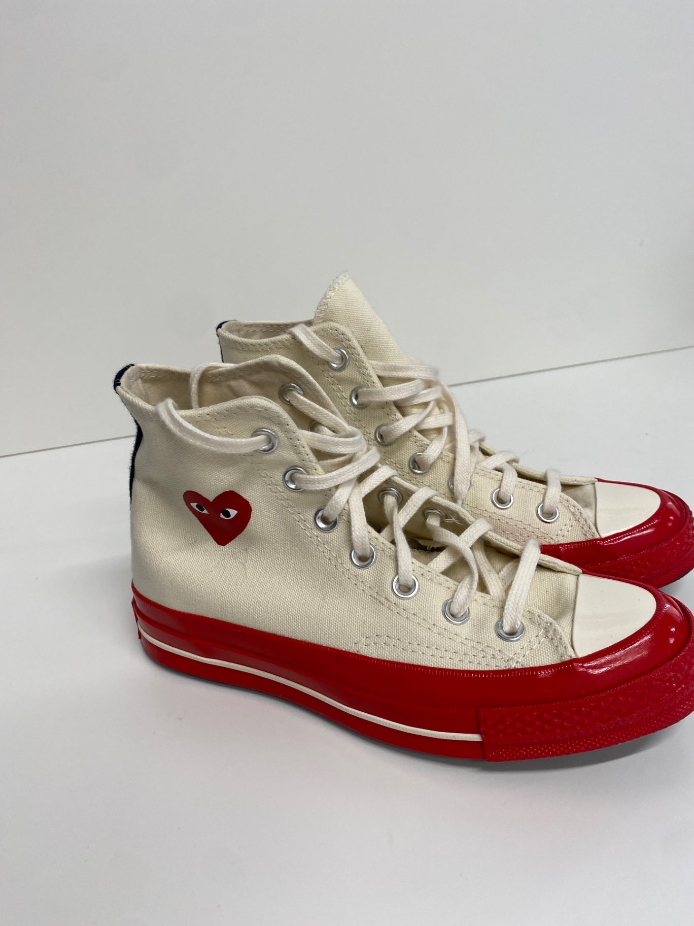 Fabulous Converse x Comme Des Garçons Sneakers Hi Tops UK5 Beige & Red BS001