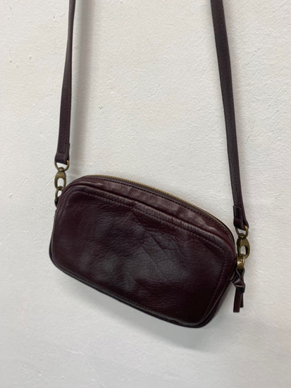 Fabulous Y2K Vintage UGG Bag Mini Burgundy BS001