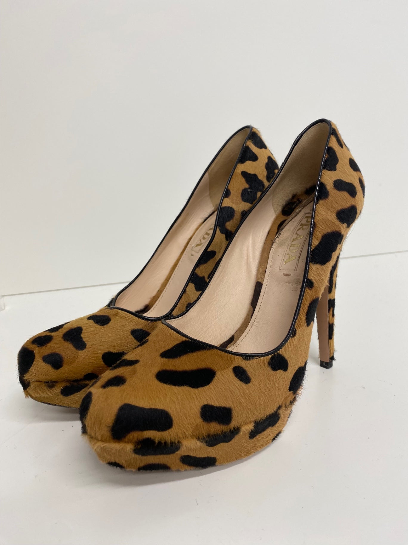 Fabulous Prada pony skin Leopard print high Pumps Uk7 Leopard print GM143