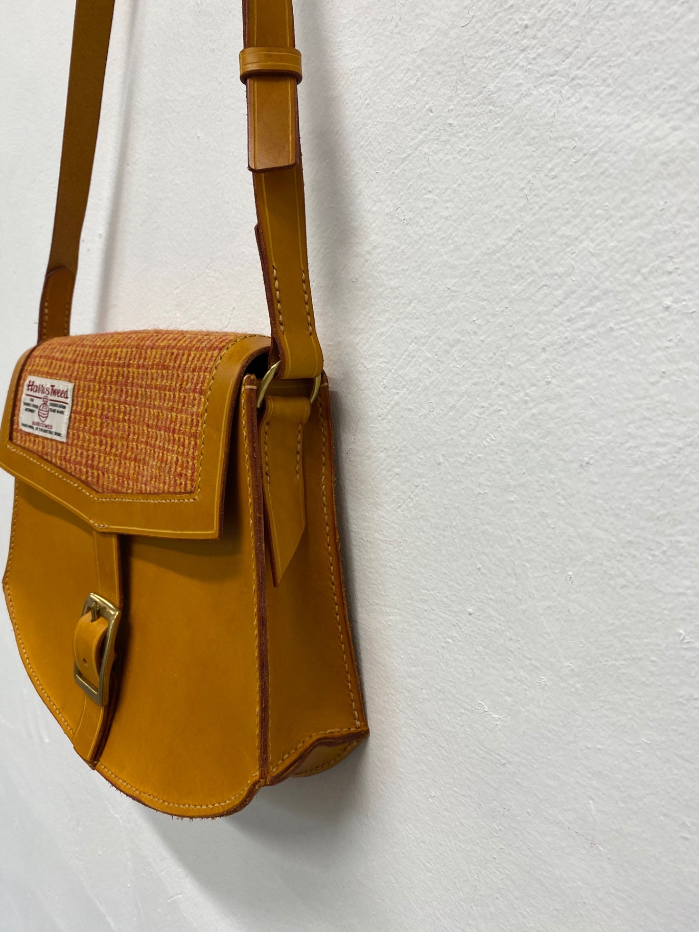 Fabulous Harris Tweed Islander Saddle Bag One size Mustard BS001