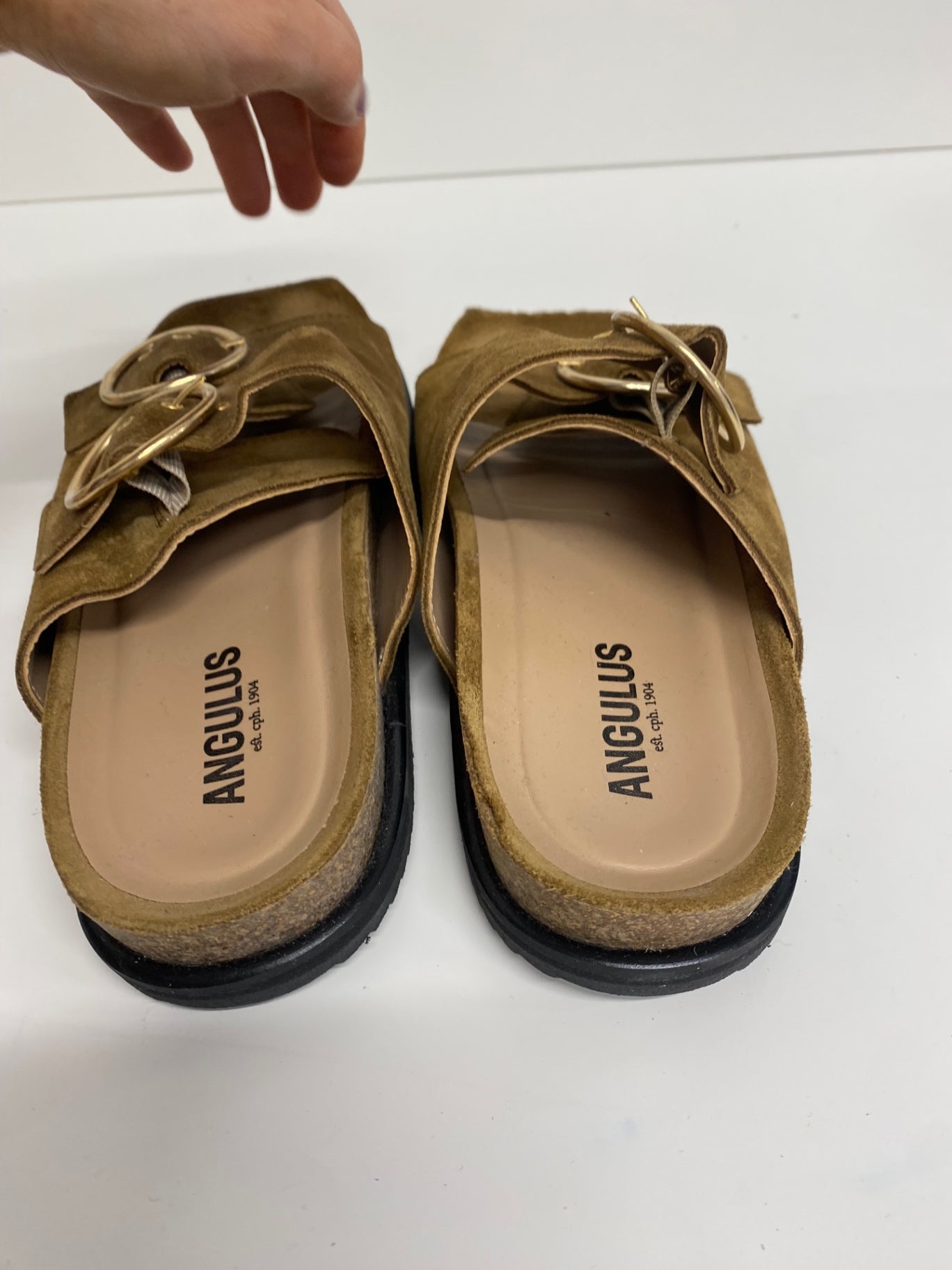 Fabulous Angulus suede flat Sandals UK5 khaki Green Stunning BS001