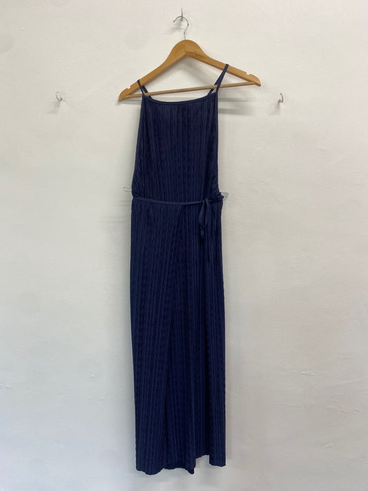 Fabulous Irena gregori Wrap dress UK12 Navy textured Crinkle GM143